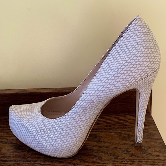 BCBGeneration Suede Leather Parade Platform Pump - Picture 2 of 13